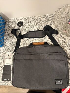 PKG Laptop Bag Perfect Condition!!
